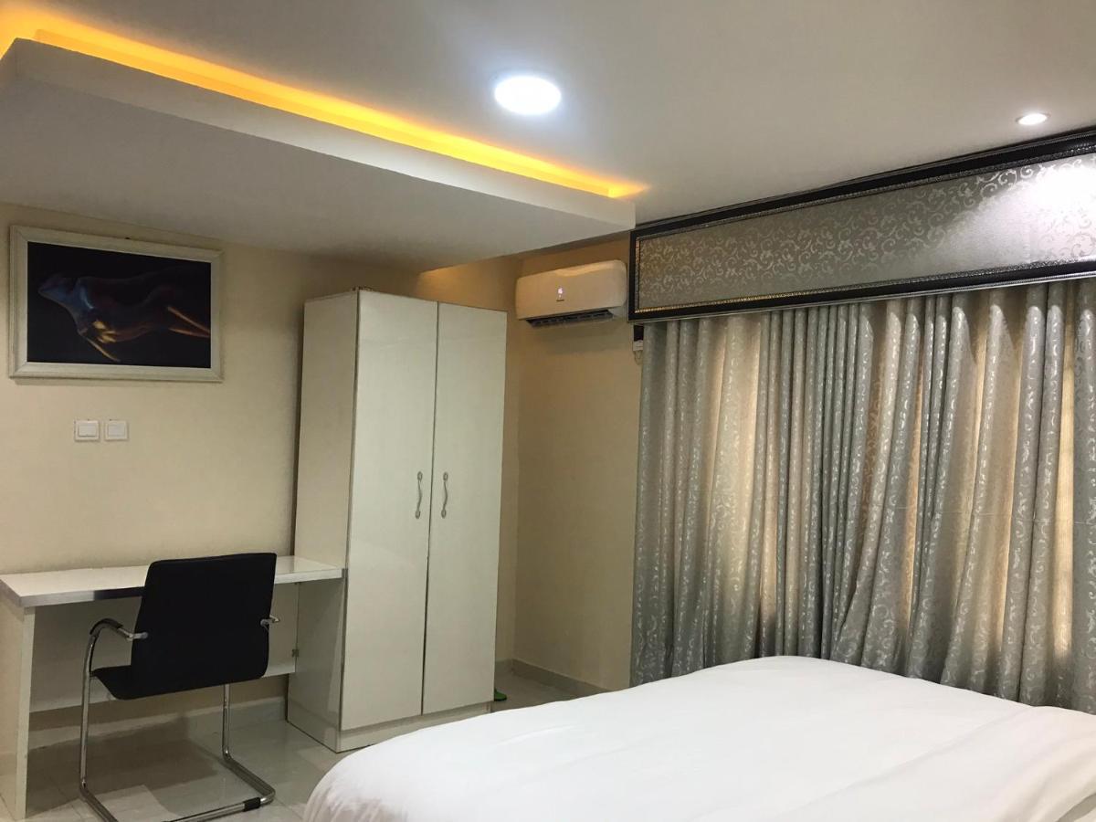 Appleville Suites Ikeja Ngoại thất bức ảnh