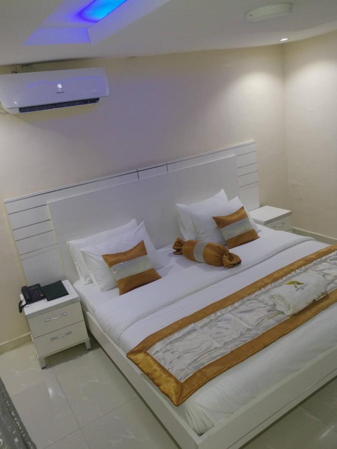 Appleville Suites Ikeja Ngoại thất bức ảnh