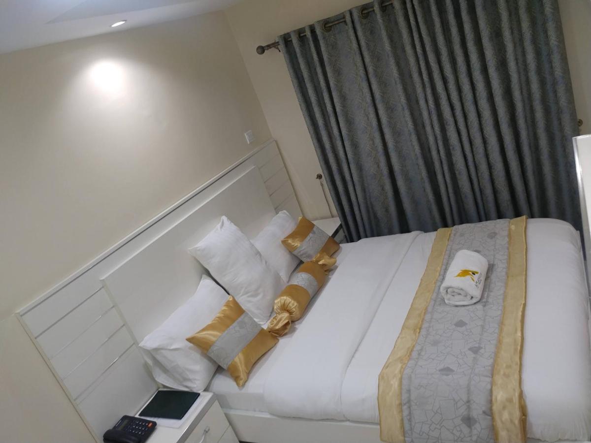 Appleville Suites Ikeja Ngoại thất bức ảnh