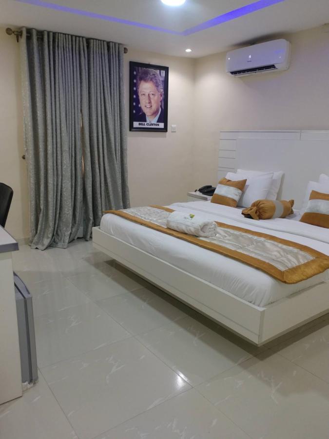 Appleville Suites Ikeja Ngoại thất bức ảnh
