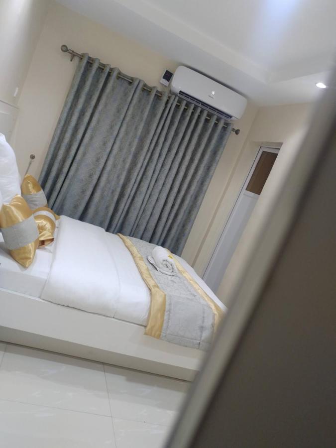 Appleville Suites Ikeja Ngoại thất bức ảnh