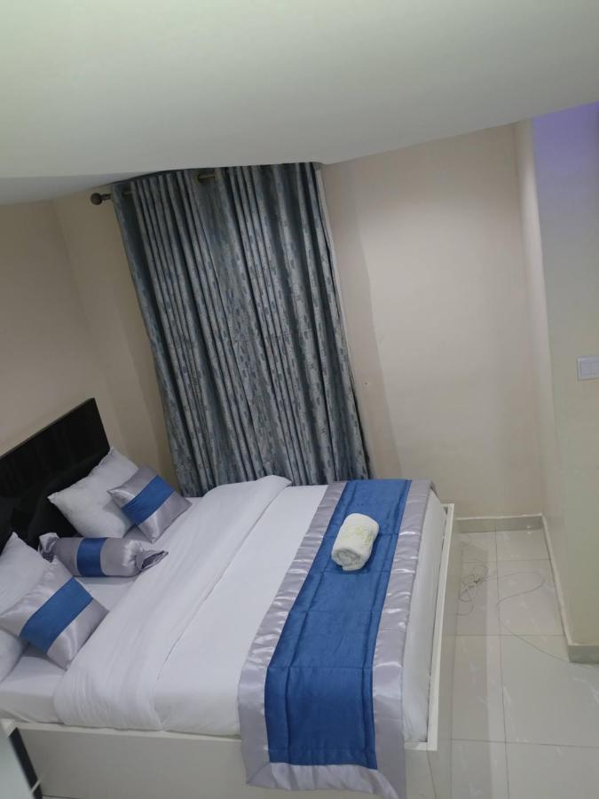Appleville Suites Ikeja Ngoại thất bức ảnh