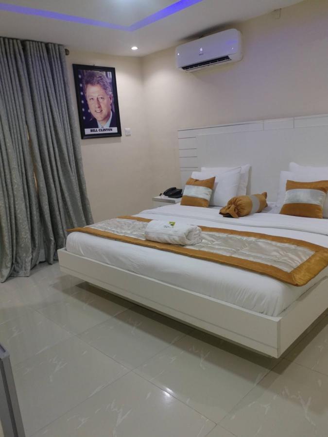 Appleville Suites Ikeja Ngoại thất bức ảnh