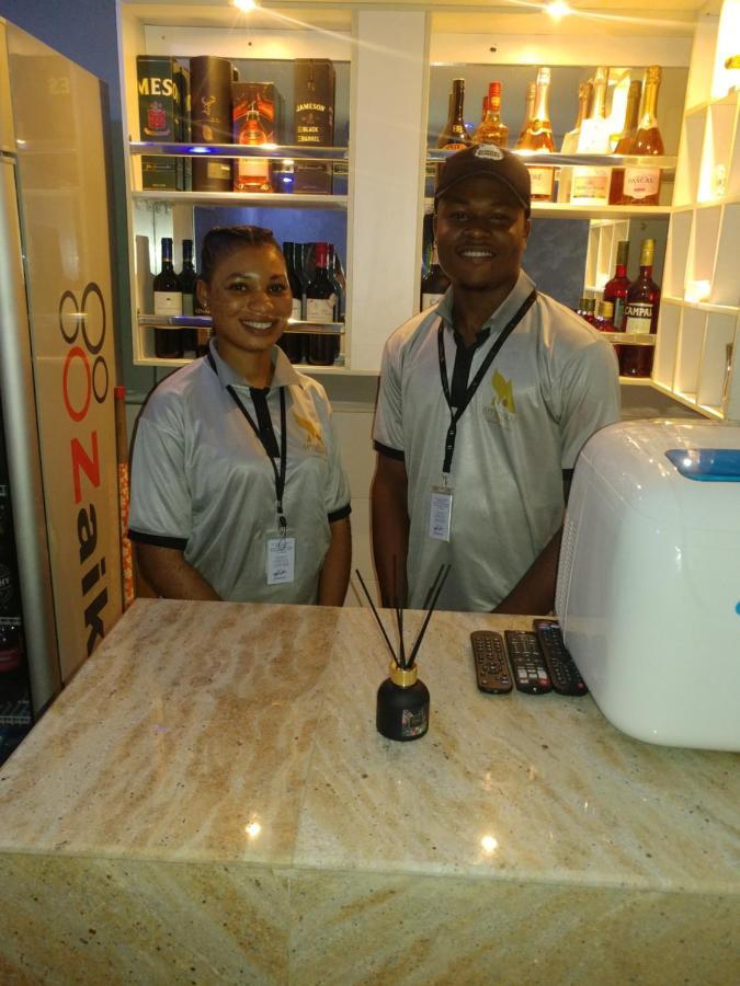Appleville Suites Ikeja Ngoại thất bức ảnh