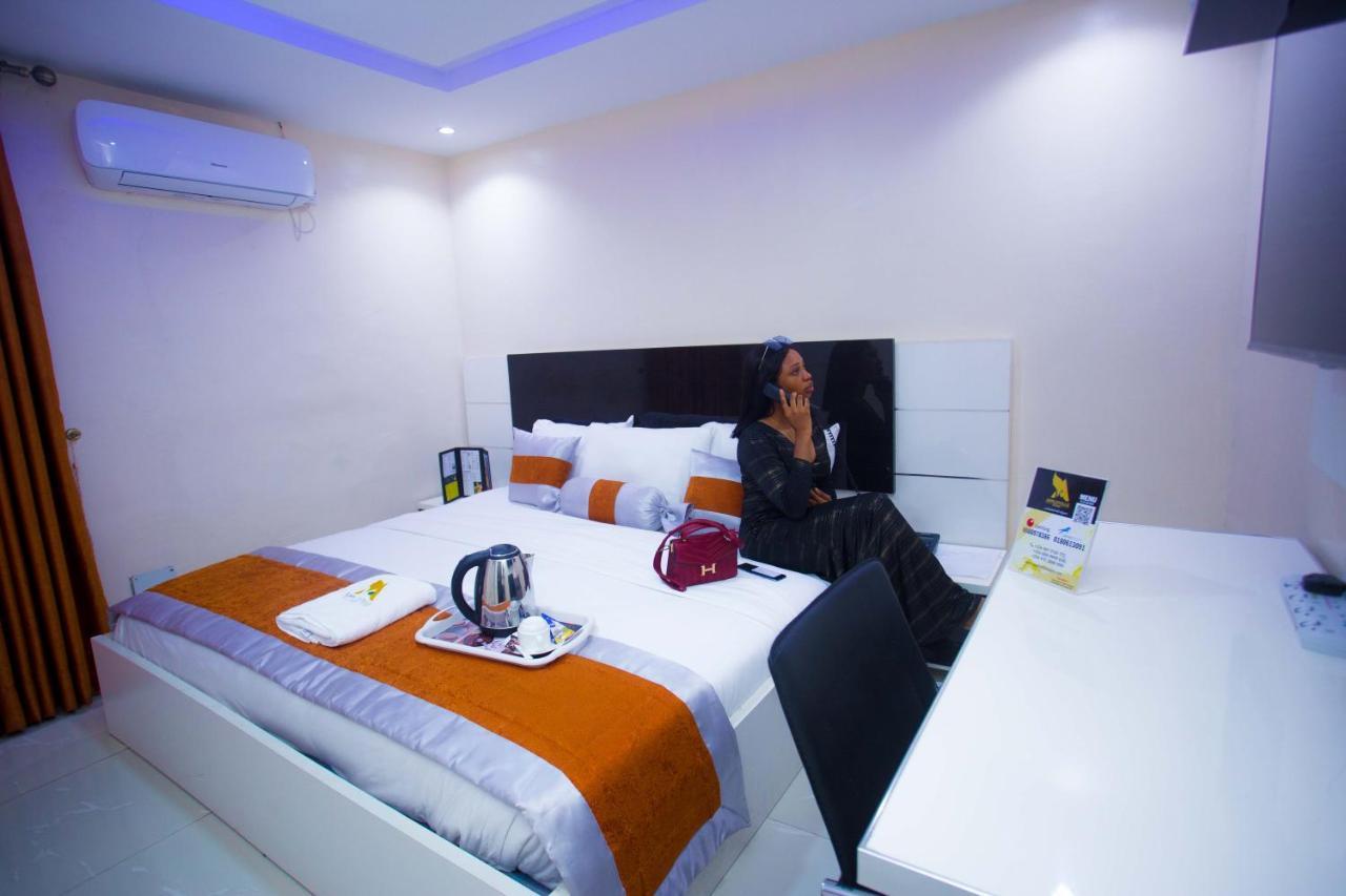 Appleville Suites Ikeja Ngoại thất bức ảnh